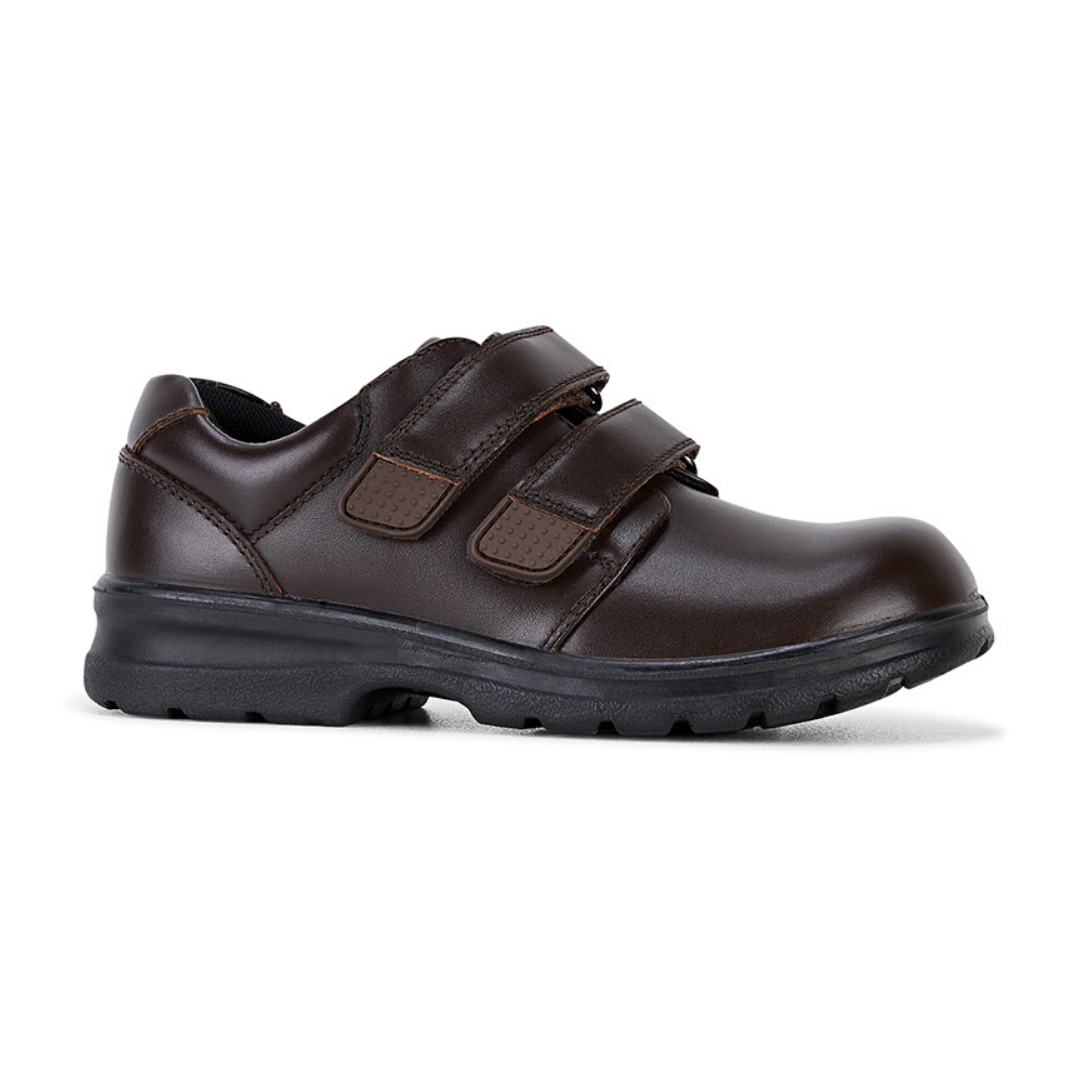 Clarks E+ School Shoes in Brown – The SoleTrader
