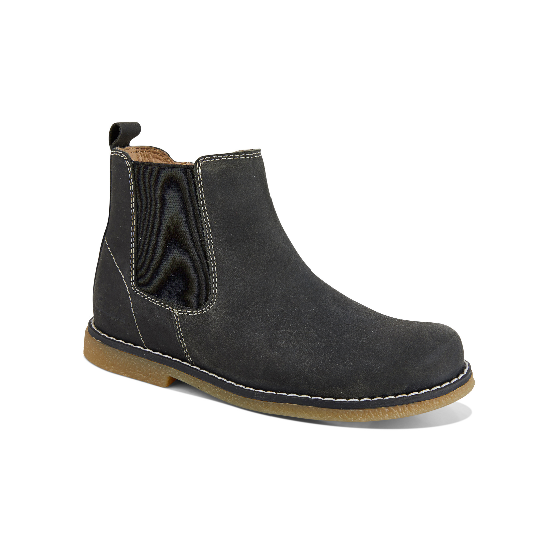 Chelsea in Black Crazy Horse from Clarks